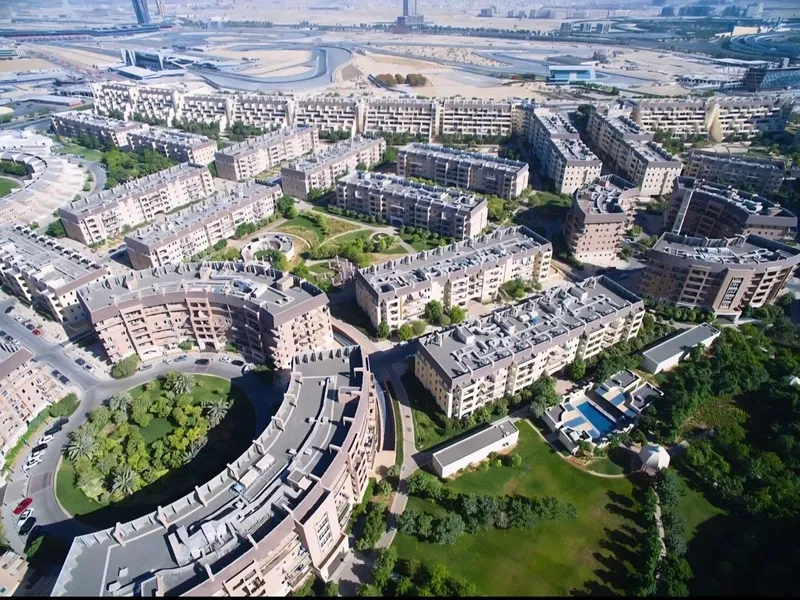 Comparison of Motor City and Dubai Hills Estate